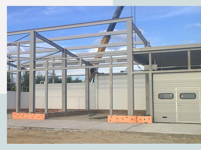 Строительство автосервисов от СтальСтрой-Стп по цене 624 руб.